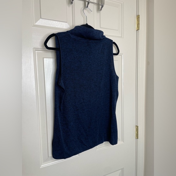 Exclusively Misook Blue Sleeveless Turtleneck Blouse Size L - Picture 4 of 6